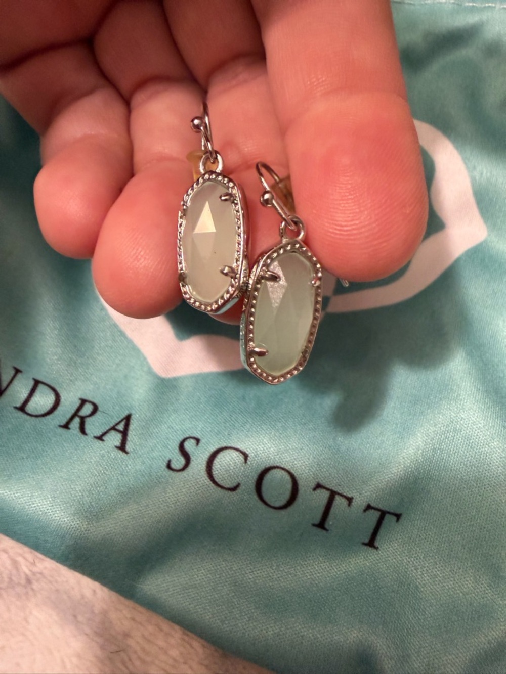 NWOT Kendra Scott Elle Green Chalcedony Dangle Earrings